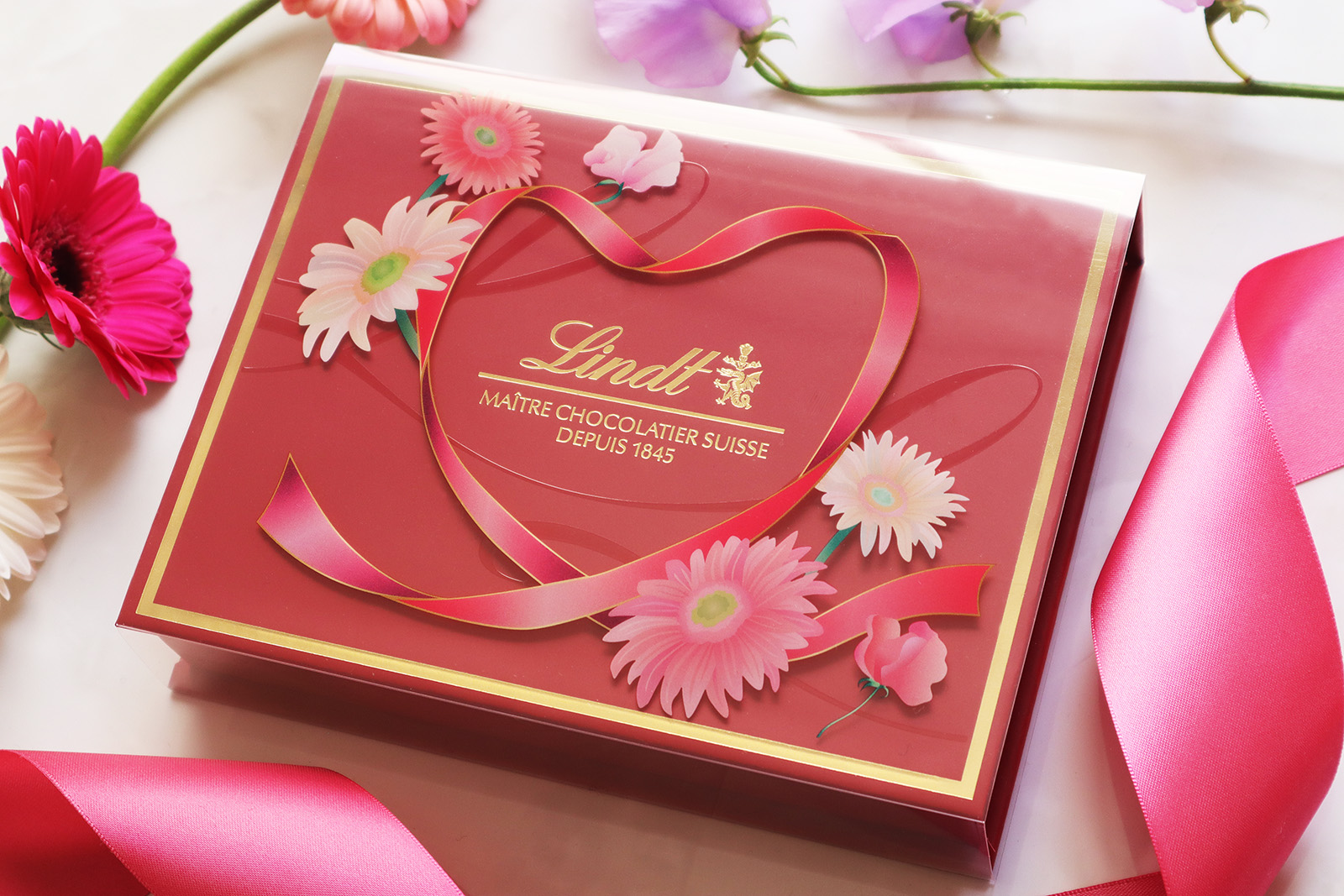 リンツ 2025バレンタインデーコレクション パッケージデザイン_3