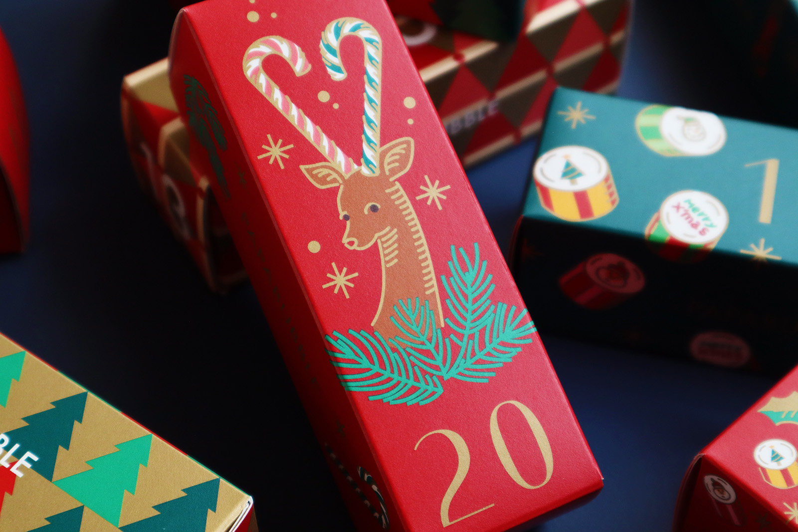 「パパブブレ」アドベントカレンダー パッケージデザイン_3